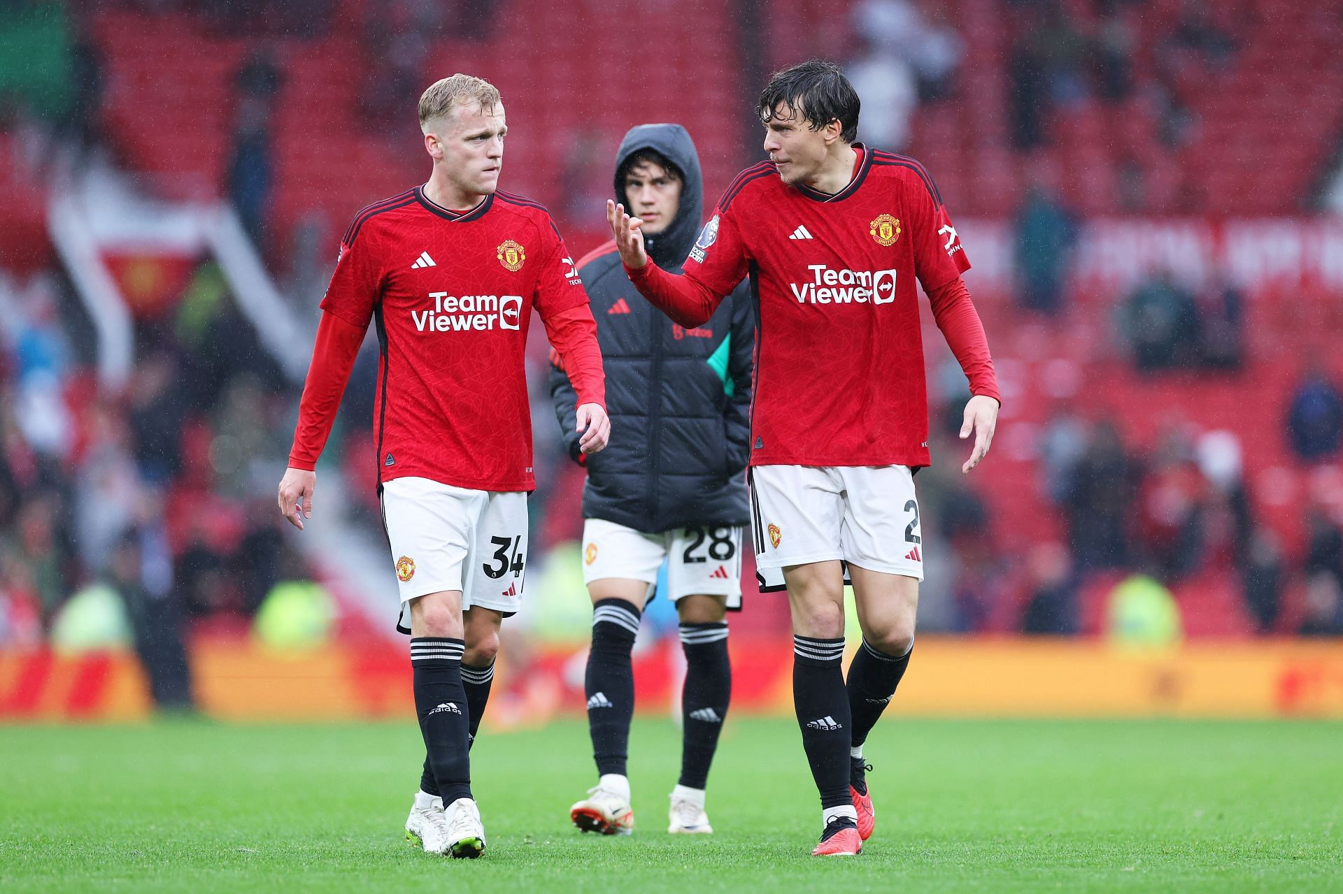 Donny van de Beek is likely to leave Old Trafford in January.